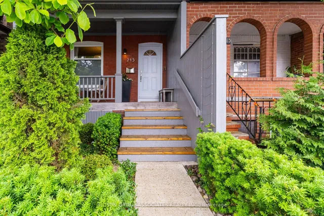 Additional image 4 of 215 Christie St