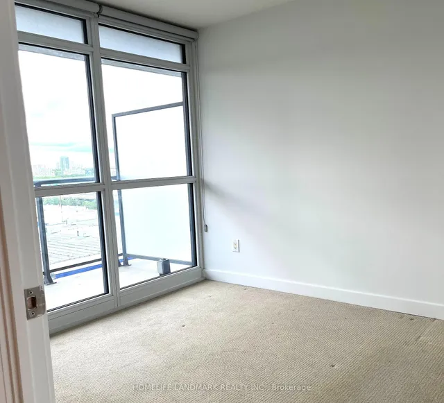 Additional image 4 of 121 Mcmahon Dr Unit 907