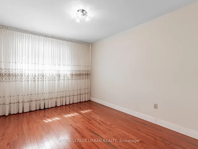 Additional image 21 of 122 Hildenboro Sq