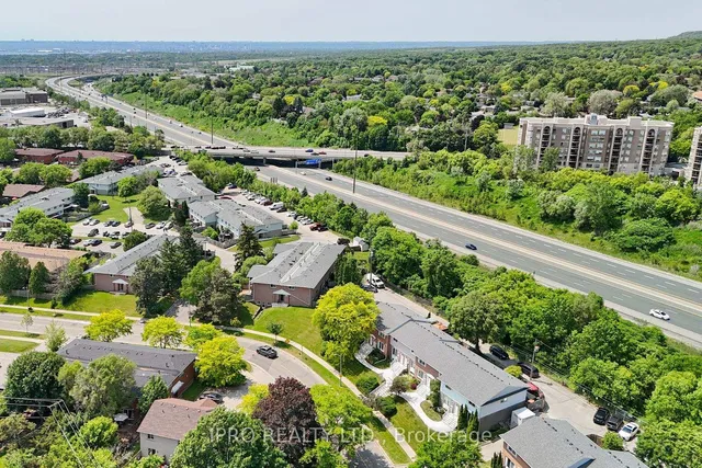 Additional image 39 of 2101 Parkway Dr