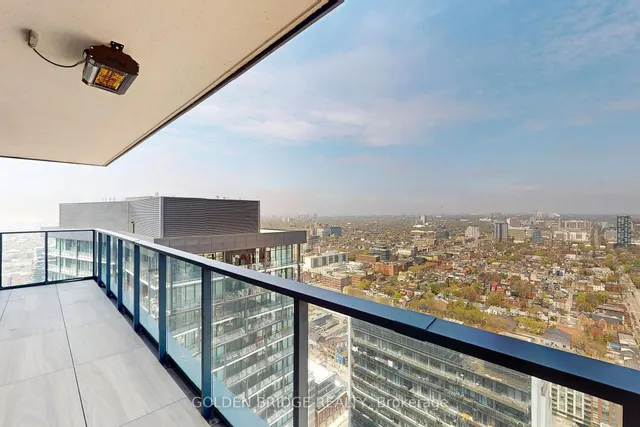 Additional image 22 of 38 Widmer St Unit 4811