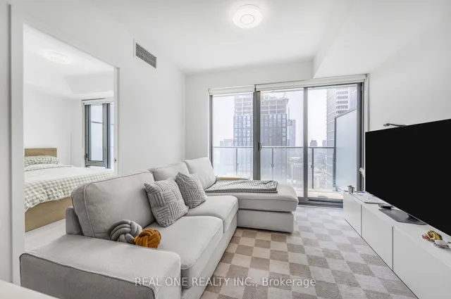 Additional image 4 of 47 Mutual St Unit 2301