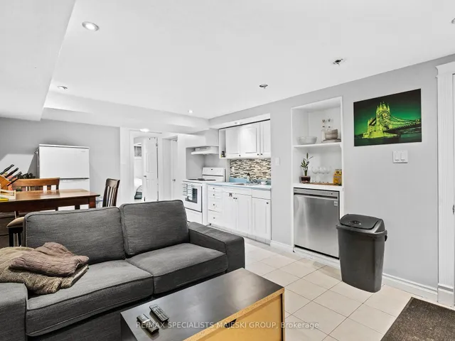 Additional image 33 of 211 Alderbrae Ave