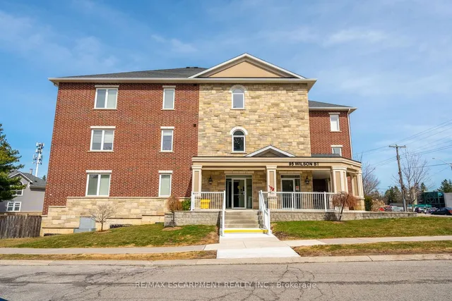 Additional image 35 of 95 Wilson St Unit 212