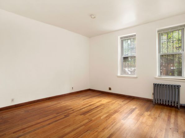 208 W 136th St, New York, NY 10030