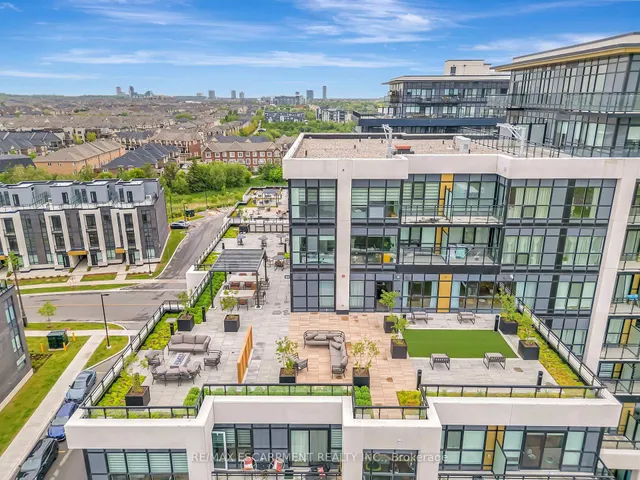 Additional image 34 of 405 Dundas St Unit 702