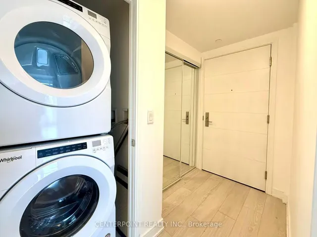 Additional image 8 of 50 Wellesley St Unit 2708