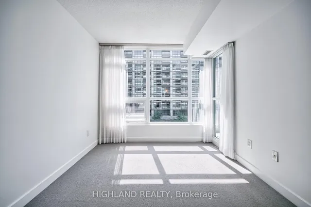 Additional image 20 of 15 Singer Crt Unit 512