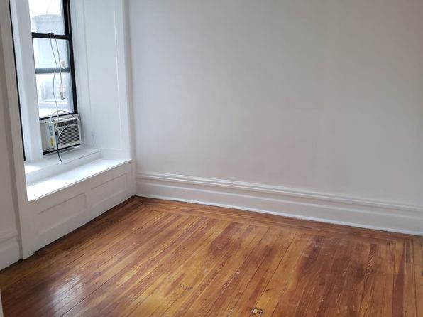 114 Nagle Ave #4, New York, NY 10040