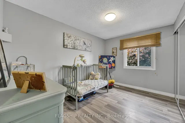 Additional image 25 of 57 Hansen Rd Unit 1