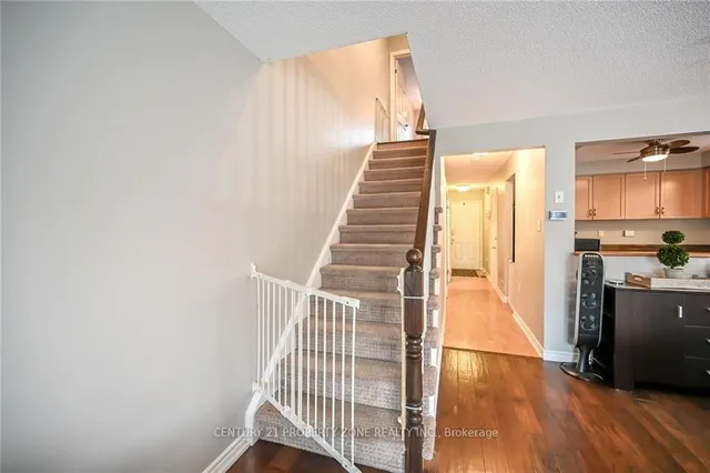 Additional image 32 of 40 Frances Ave