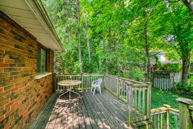 Additional image 21 of 455 Canterbury Cres