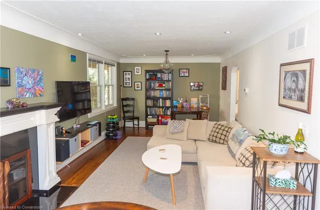 Additional image 22 of 185 Kimberly Dr