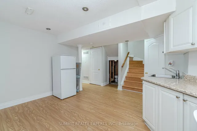 Additional image 34 of 79 Rocky Mountain Cres