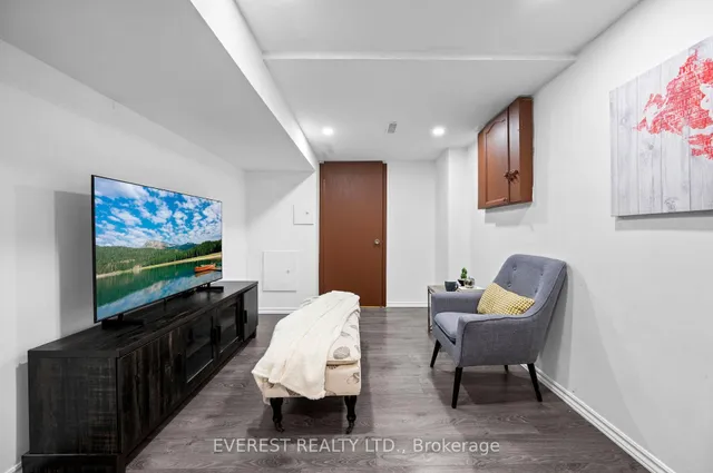 Additional image 28 of 41 JUNIPER Dr