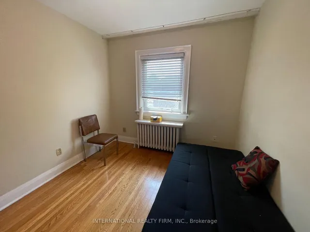 Additional image 18 of 419 Mortimer Ave