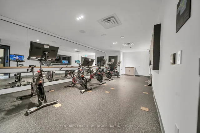 Additional image 20 of 15 Wellington St Unit 2112