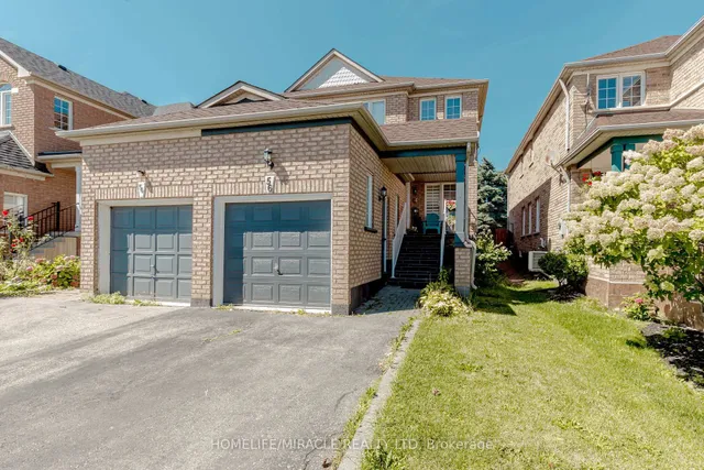 56 Summerdale Cres