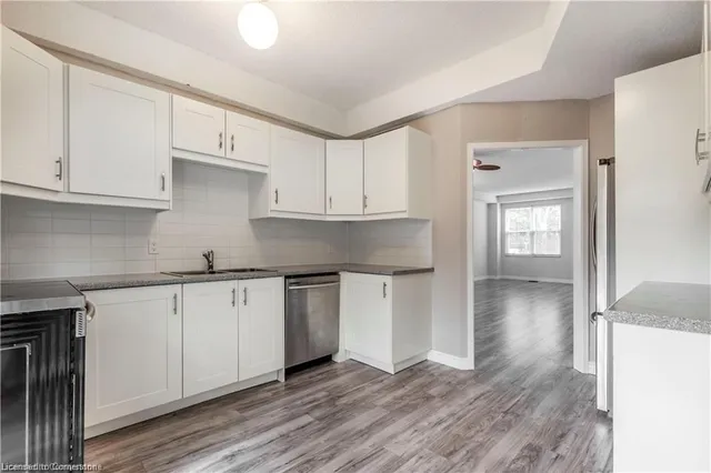 Additional image 8 of 4199 Longmoor Dr Unit 6