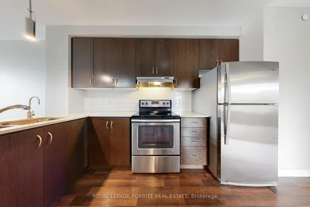 Additional image 7 of 3563 Lake Shore Blvd Unit 404