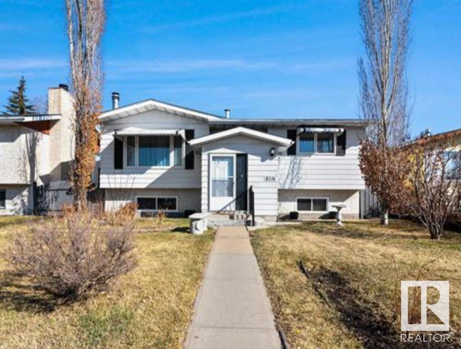 8716 29 AV NW|Edmonton, Alberta T6K2X6