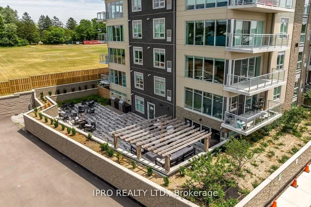 Additional image 35 of 16 Markle Cres Unit 301