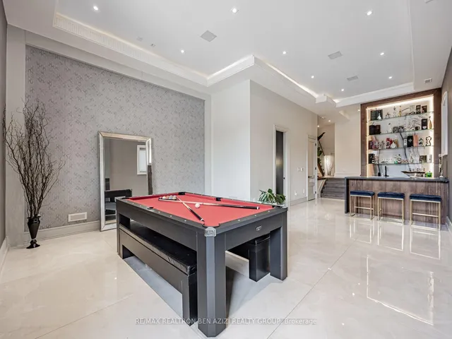 Additional image 29 of 323 Melrose Ave