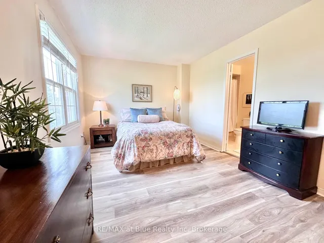 Additional image 26 of 8 Stornwood Crt