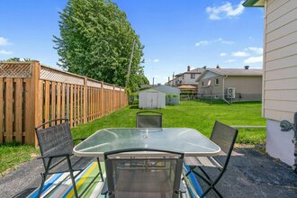 Additional image 4 of 905 Third St E