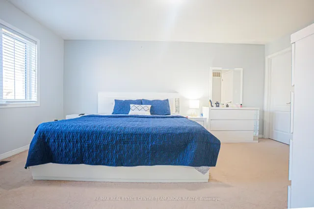 Additional image 13 of 157 Baffin Cres