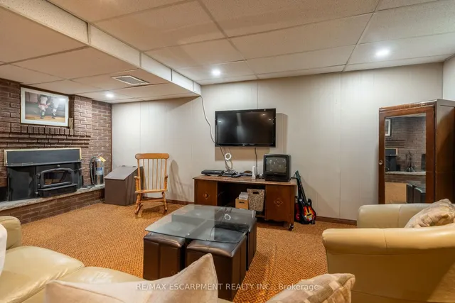 Additional image 32 of 7575 Milburough Line