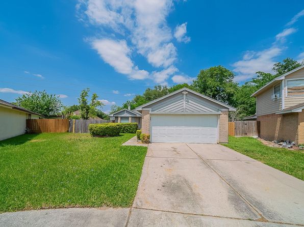 Property image for 3922 Whitchurch Dr, Houston, TX 77066