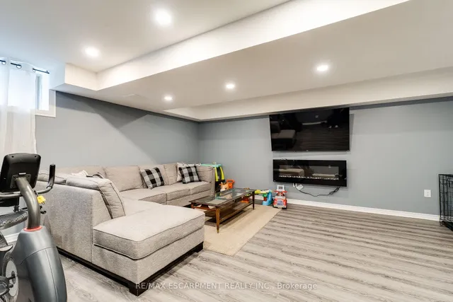 Additional image 41 of 159 Kinsman Dr