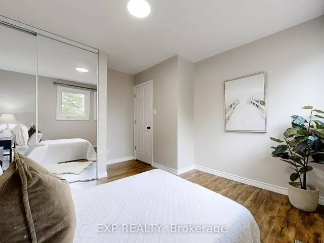 Additional image 33 of 19 Kenscott Rd