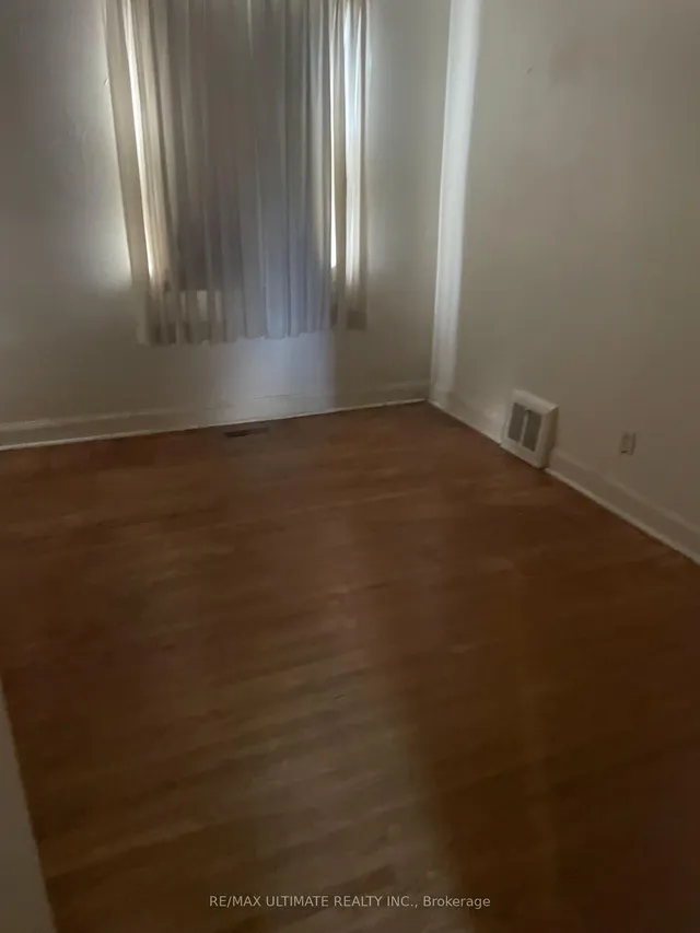 Additional image 14 of 11 Flamingo Cres