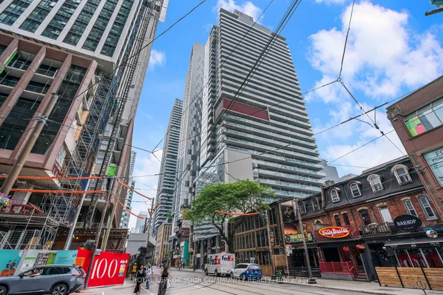 375 King St Unit 1706