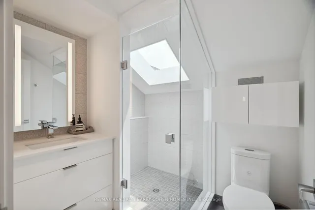 Additional image 26 of 135 Crescent Rd