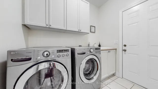 Additional image 23 of 617 Wettlaufer Terr