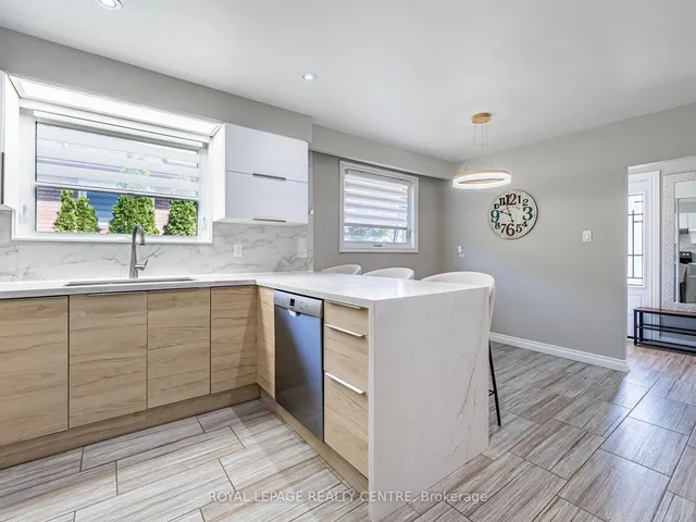 Additional image 11 of 3184 Sunnyhill Dr