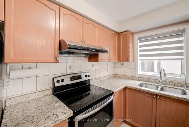 Additional image 11 of 5611 Armando Ave