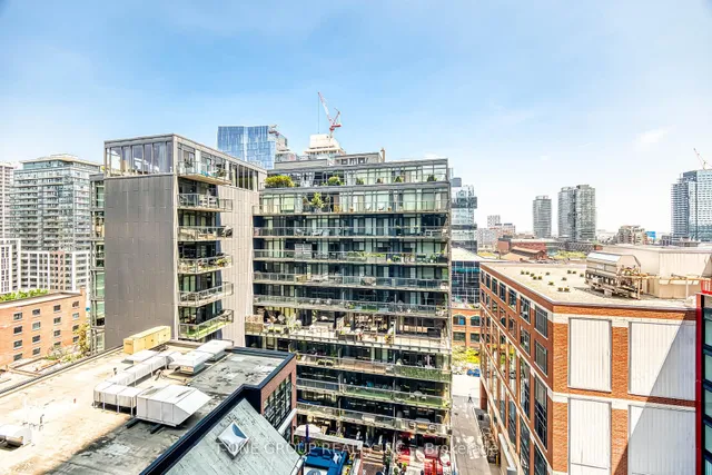 Additional image 30 of 39 Sherbourne St Unit 1201