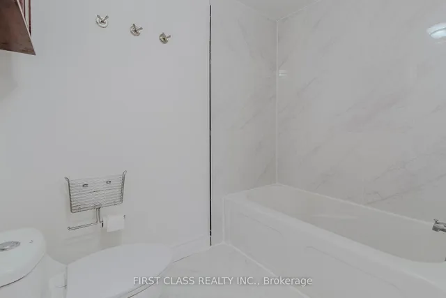 Additional image 14 of 75 Royal Salisbury Way