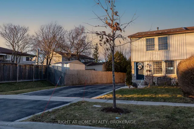 Additional image 18 of 2377 Holyhead Dr