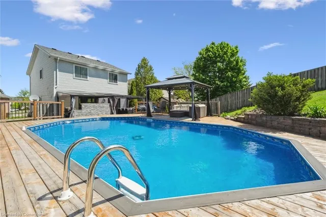 Additional image 37 of 23 Michelle Crt