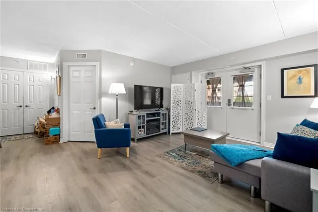 Additional image 5 of 4005 Kilmer Dr Unit 208