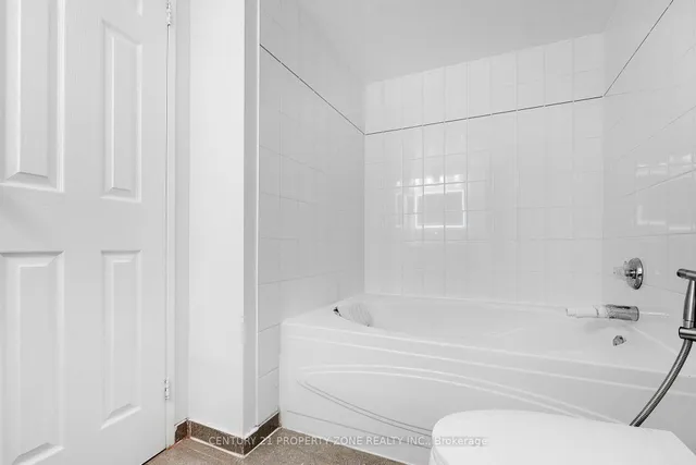 Additional image 16 of 5 Rowntree Rd Unit 1411