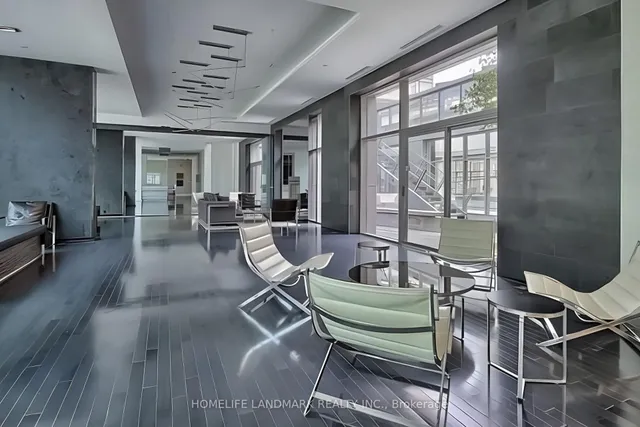 Additional image 25 of 38 Grenville St Unit 808