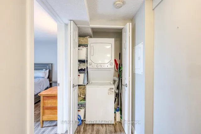 Additional image 35 of 18 Charnwood Crt