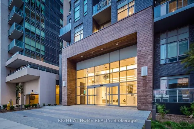 Additional image 29 of 56 Annie Craig Dr Unit 1402