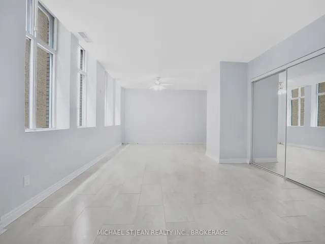 Additional image 14 of 36 James St Unit 703